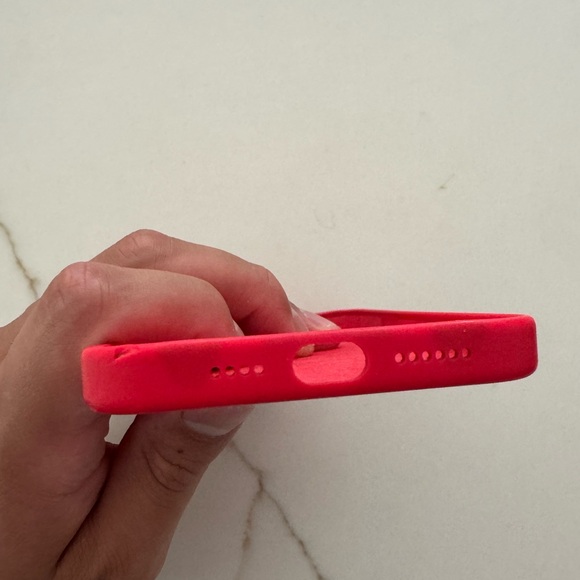 iPhone 14 Pro Max Red case - Picture 5 of 6